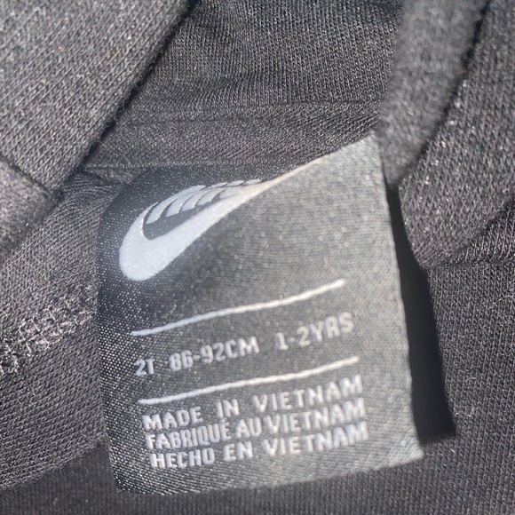 Classic Nike hoodie - Picture 3 of 3